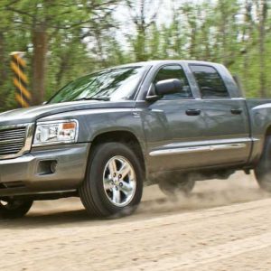 DODGE DAKOTA