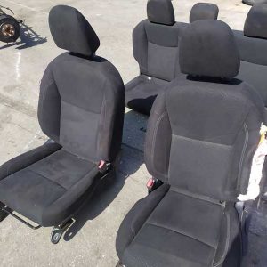 ΣΑΛΟΝΙ ΚΟΜΠΛΕ NISSAN NAVARA D23
